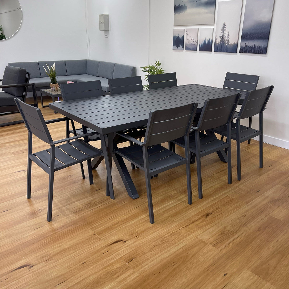 ISLA Outdoor Dining Set (Display Model Available)