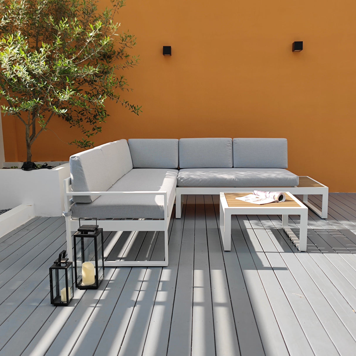 CAESAR Outdoor Lounge (White)